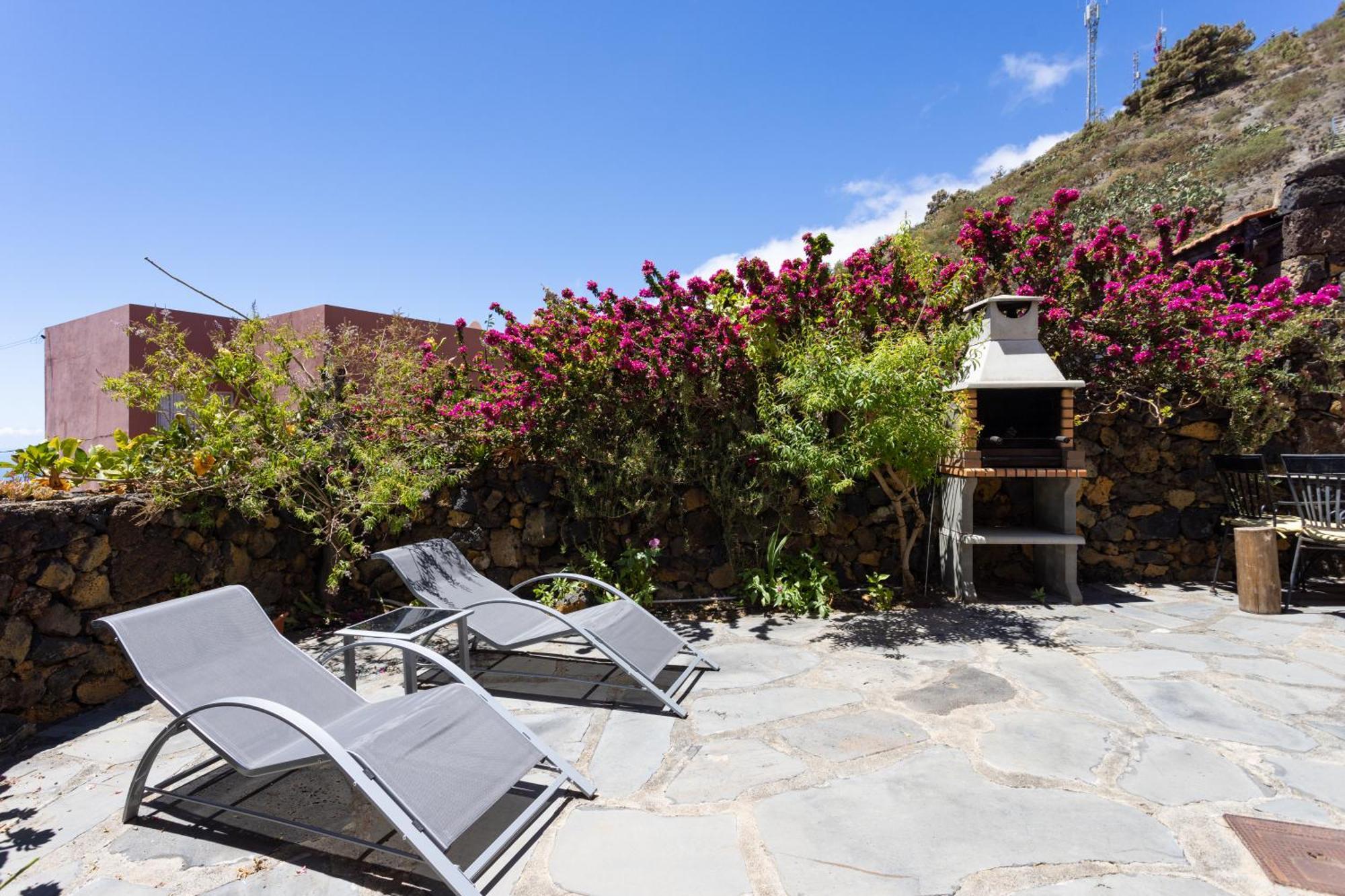 Stunning Rustic House El Pinar & Wifi Guest House Luaran gambar