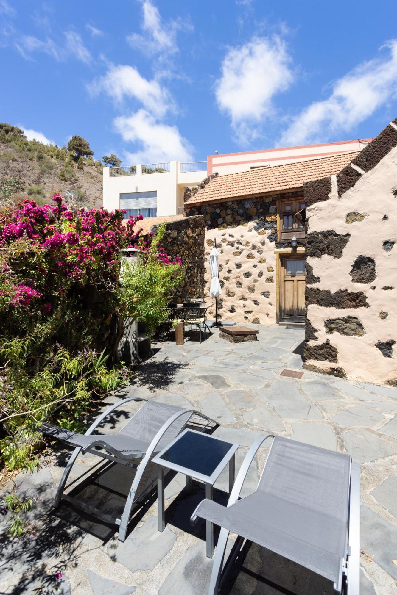 Stunning Rustic House El Pinar & Wifi Guest House Luaran gambar