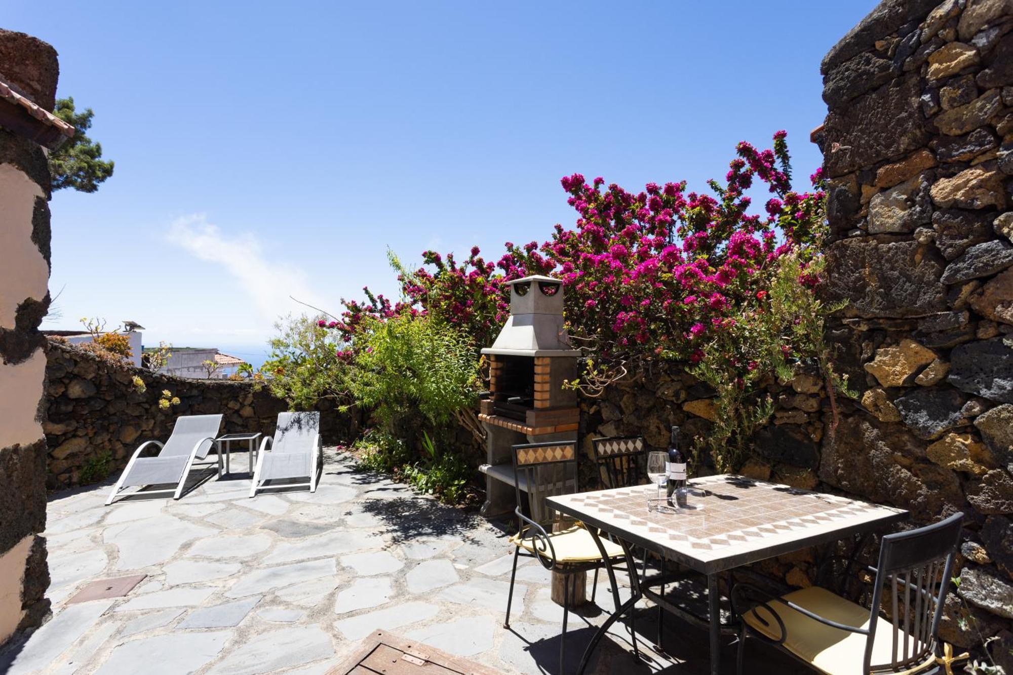 Stunning Rustic House El Pinar & Wifi Guest House Luaran gambar