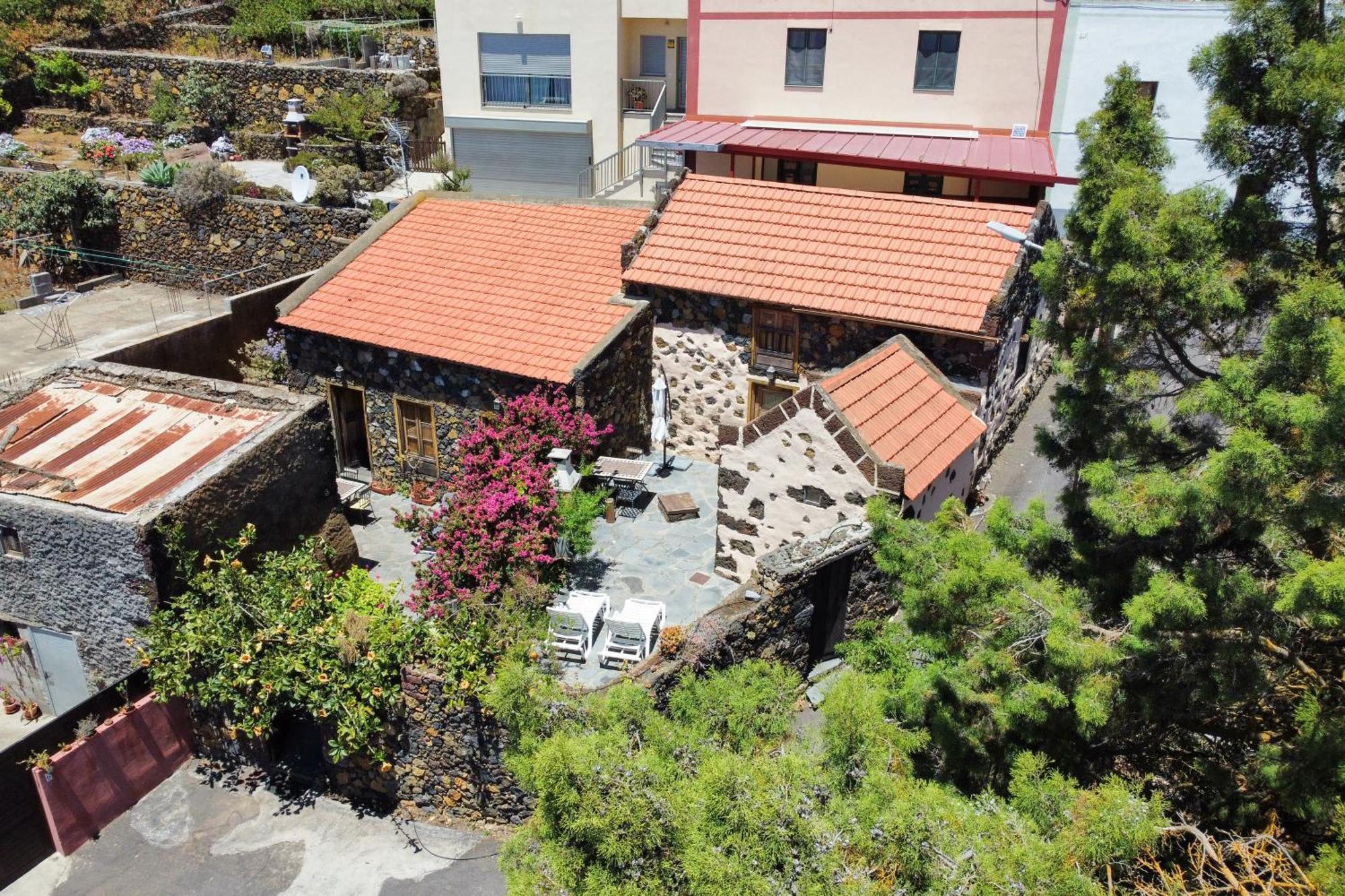 Stunning Rustic House El Pinar & Wifi Guest House Luaran gambar